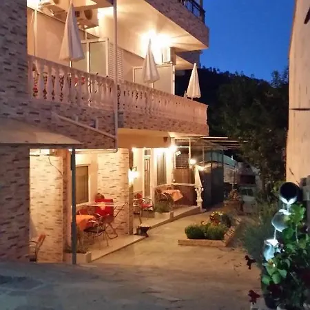Lia Adults Only -fully Renovated Apartment Chrysi Ammoudia