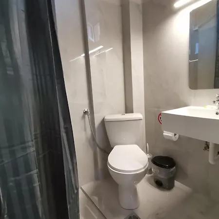 Lia Adults Only -fully Renovated Apartment Chrysi Ammoudia